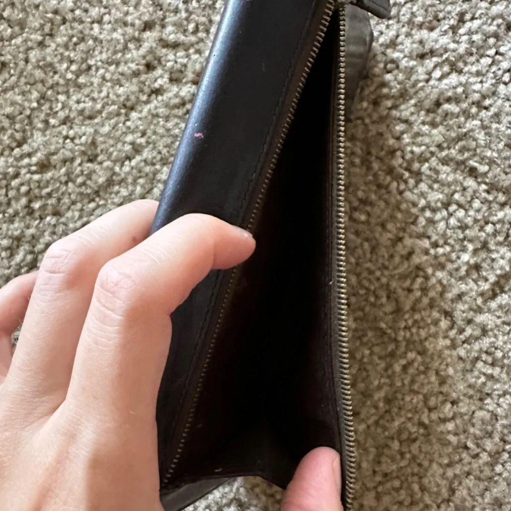 Coach Dark Brown Vintage Genuine Leather Snap-On Credit Card Bifold Long Wallet - Picture 4 of 12